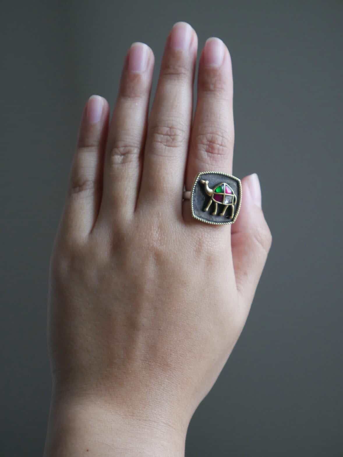 Camel Finger Ring