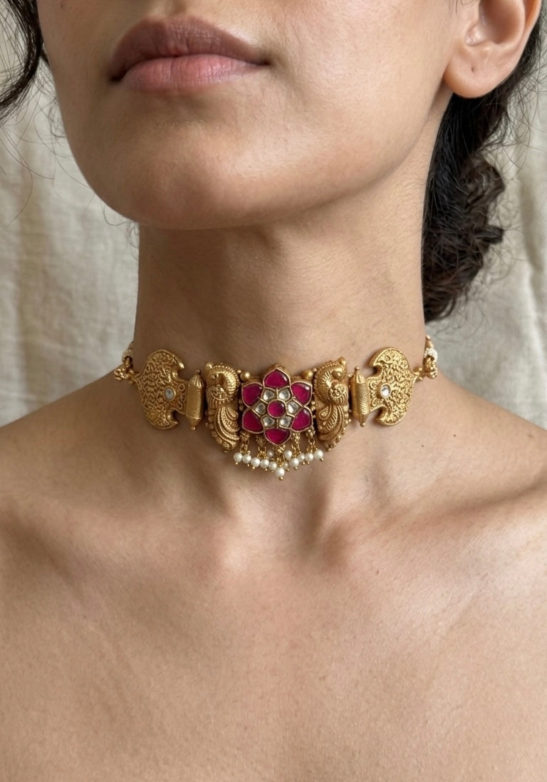 Kundan Choker
