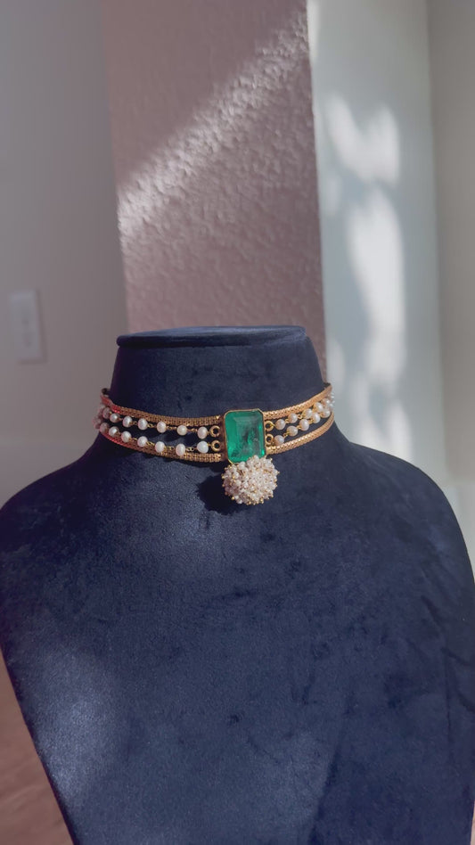 Emerald Pearl Choker