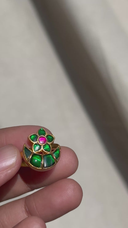 Floral Kundan Finger Ring